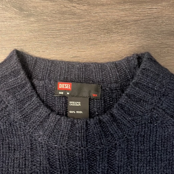 VTG Diesel Crest Sweater - Picture 2 of 9